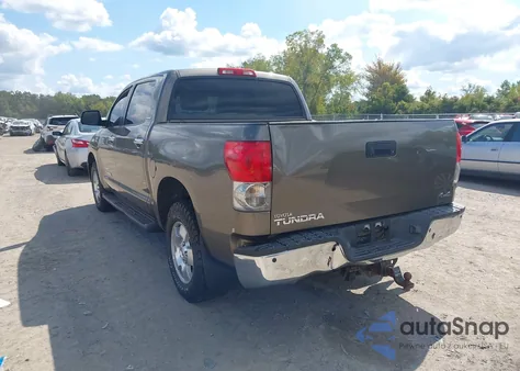 2008 Toyota Tundra Limited 5.7L V8 z USA, uszkodzony, nr VIN 5TFDV58128X082622